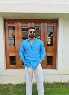 Abhi - Male escort in Surat Photo 3 of 3