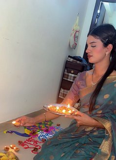 Angel Sah - Transsexual एस्कॉर्ट in New Delhi Photo 2 of 7