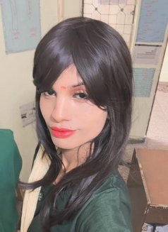 Angel Sah - Transsexual एस्कॉर्ट in New Delhi Photo 3 of 7