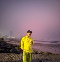 Lakki - Male escort in Mumbai Photo 1 of 3