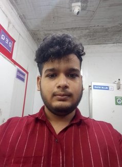 Lakki - Male எஸ்கார்ட் in Mumbai Photo 3 of 3