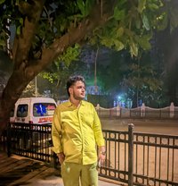 Lakki - Male escort agency in Mumbai