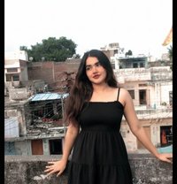 Priya Gupta - एस्कॉर्ट in Hyderabad