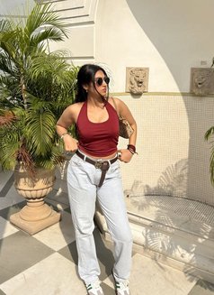 Rani Roy - எஸ்கார்ட் in Bangalore Photo 3 of 4