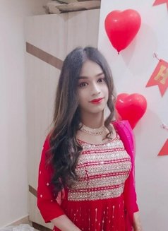 Priya Biswas - Transsexual ఎస్కార్ట్ in New Delhi Photo 1 of 4