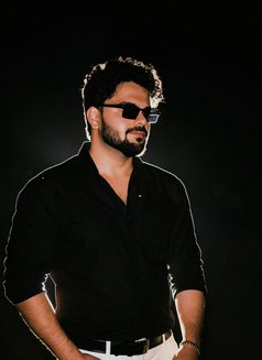 Virat Sharma - Male ম্যাসেজ in Noida Photo 1 of 6