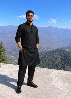 Virat Sharma - Male ম্যাসেজ in Noida Photo 2 of 6