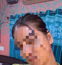 Kavya Menon – Warm & Cultured Companion - एस्कॉर्ट in Chennai