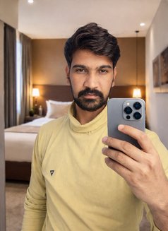 Pareekanand - Male escort in Jaipur Photo 1 of 1