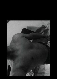 Bhavishya - Male எஸ்கார்ட் in New Delhi Photo 1 of 2