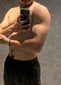 Profiler - Male एस्कॉर्ट in Jaipur Photo 1 of 4