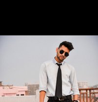 Kavi - Male এস্কর্ট in Mumbai