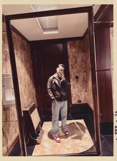 Urlover➐➑➌➑➎➑➒➊➒➏(telgrm@vegatox)mommy - Male escort in New Delhi Photo 4 of 7