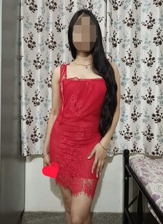 Independent Priya here cam & real meet - escort in New Delhi Photo 4 of 6
