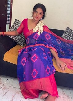 Varsha Active Tool Shimale - Transsexual massage in Chennai Photo 8 of 8