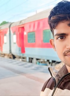 Deep - Male escort in Nashik Photo 5 of 6