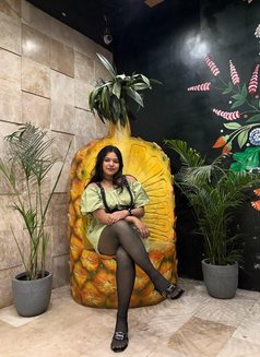 Riya Singh - escort in New Delhi Photo 2 of 6