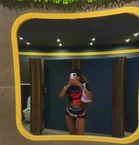 Decent - एस्कॉर्ट in Bangalore