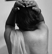 Riya Bhabi - எஸ்கார்ட் in Kolkata