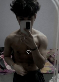 Your Demon - Male எஸ்கார்ட் in Gurgaon Photo 2 of 5