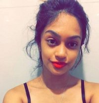 Kajal Reddy - एस्कॉर्ट in Hyderabad