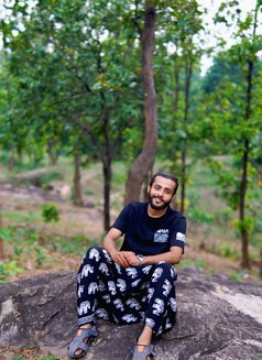 Ricky genuine secret service - Male escort in Kolkata Photo 8 of 14