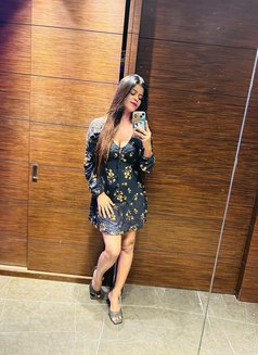 Sonam Khanna - এস্কর্ট in Mumbai Photo 1 of 1