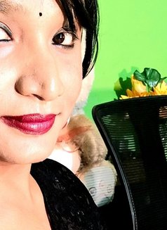 Naira Cam Fun - Transsexual ఎస్కార్ట్ in Bangalore Photo 1 of 1