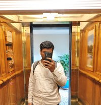 Massager Roni Jezz - Male मसाज in Bangalore