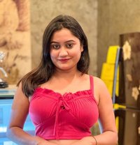 Nidhi - escort in Indore