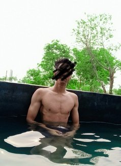 Danny - Male ఎస్కార్ట్ in New Delhi Photo 2 of 5