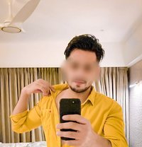 INDIVIDUAL, TRUSTED COMPANION 🤍& MASSUR - Male এস্কর্ট in Mumbai