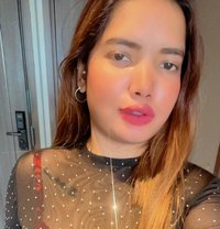 Female Escort Service in Gaur City Noida - escort agency in Noida