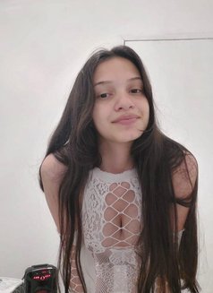 Zoya Webcam and Real Meet - एस्कॉर्ट in Bangalore Photo 3 of 3