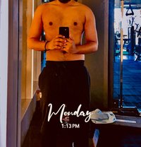 Leo - Male एस्कॉर्ट in Bangalore