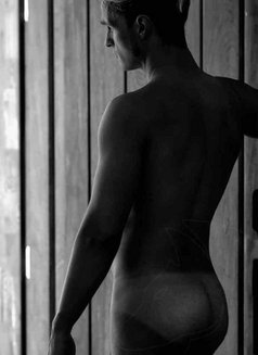 Rahul - Male escort in Kolkata Photo 2 of 2