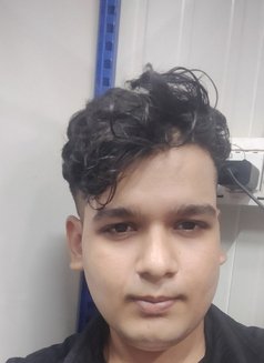 Lucky - Male escort in Mumbai Photo 4 of 4