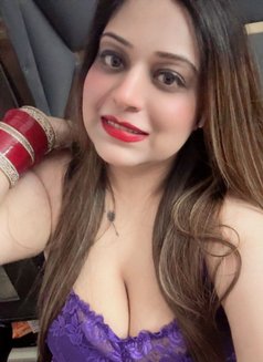 Sexy Newly Wedd Lavi Independent - escort in Bangalore Photo 1 of 12