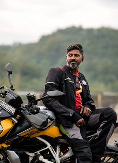 Amazingduke - Male escort in Nagpur Photo 2 of 2
