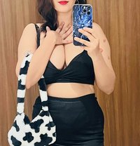Divya - escort in Chennai