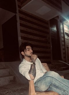 Tanishqbaisla - Male escort in New Delhi Photo 4 of 5