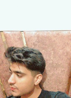 Sidak - Male escort in Ludhiana Photo 2 of 2