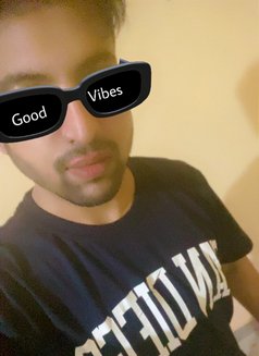 Himanshu - Male massage in New Delhi Photo 1 of 5