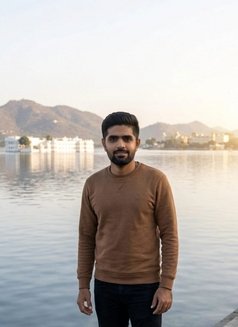 Smit - Male escort in Rajkot Photo 3 of 3