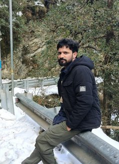 Vinni - Male escort in New Delhi Photo 2 of 4