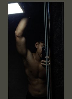 Eros - Male escort in New Delhi Photo 4 of 5