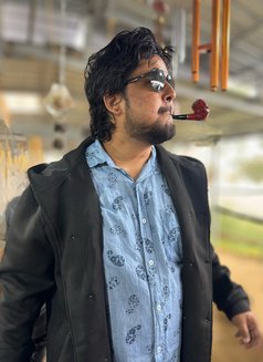 J69 - Male एस्कॉर्ट in New Delhi Photo 1 of 6