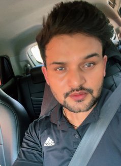 Advik - Male escort in Gurgaon Photo 3 of 3