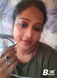 Riya Cam and Meet Independent - एस्कॉर्ट in Bangalore Photo 2 of 2