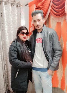 Paid Bisexual Not Couple to Couple Meet - escort in Chandigarh Photo 1 of 4